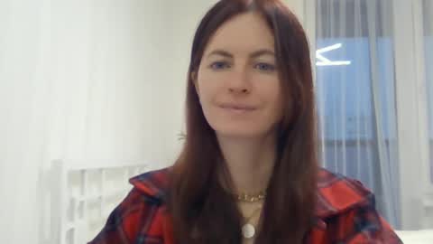 Snapshot of valerie_rose777 chatting on 12.15.24 valerie_rose777 online show from 12.15.24