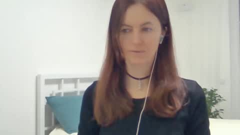 Snapshot of valerie_rose777 chatting on 02.23.25 valerie_rose777 online show from 02.23.25