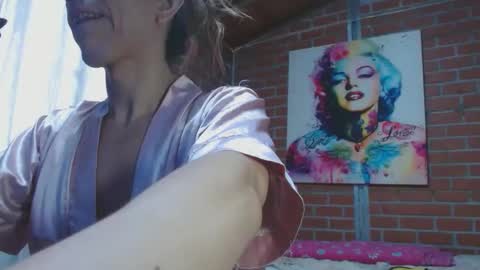 valerie_rousse online show from 12.22.24