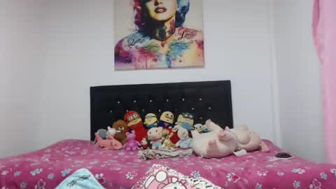 valerie_rousse online show from 02.25.25