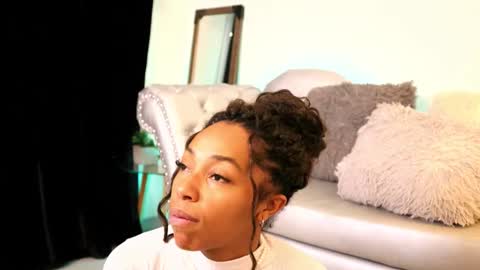 Valerie Style3 online show from 10.21.25