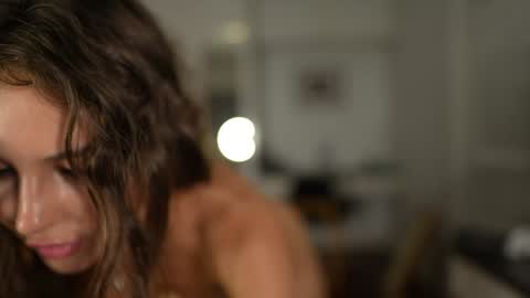 Valerie online show from 10.03.25