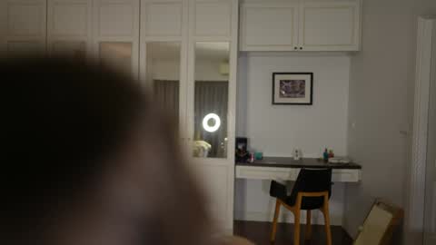 Valerie online show from 10.11.25