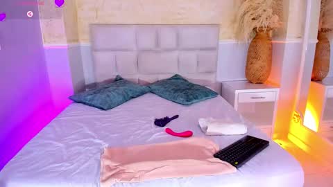 Snapshot of valeriekhaleesi chatting on 02.16.26 valeriekhaleesi online show from 02.16.26