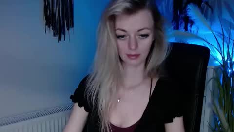 Valerie  online show from 03.15.26