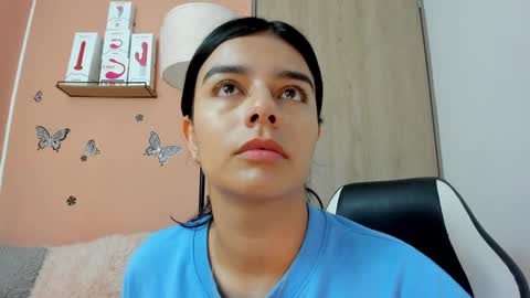 Juli C online show from 01.20.25