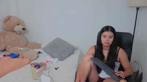 Juli C online show from 09.11.25