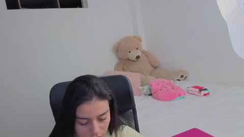 Juli C online show from 04.12.26