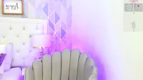 Snapshot of valerith_vega chatting on 12.27.24 online show from 12.27.24