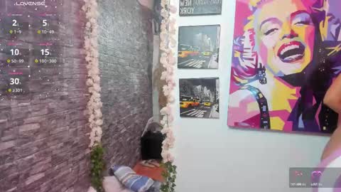 valery__69 online show from 10.17.25