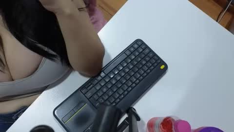 valery cute 18 online show from 12.04.25