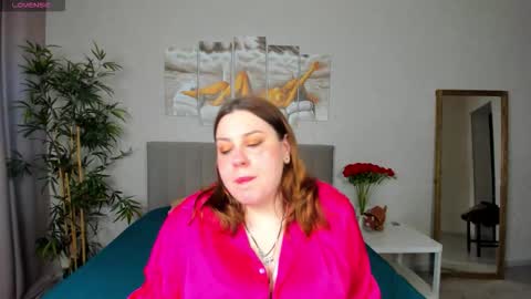 Snapshot of valery_grand chatting on 02.02.26 Valery online show from 02.02.26