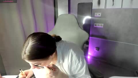 Snapshot of valery_grand chatting on 02.21.26 Valery online show from 02.21.26