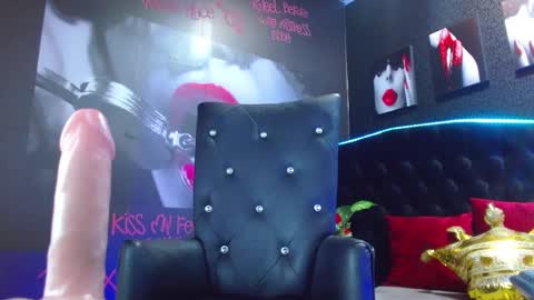 Valeria online show from 12.19.24