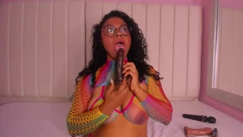 valery_storm_ online show from 09.24.25
