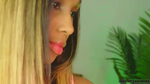 Valery swan1 online show from 12.21.25