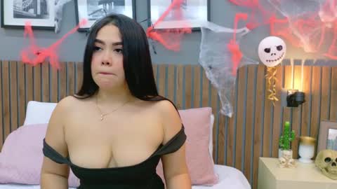 Valerya Collem online show from 10.24.25