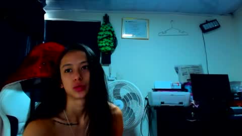 Snapshot of valerybaker1 chatting on 05.04.26 B V Naughty online show from 05.04.26