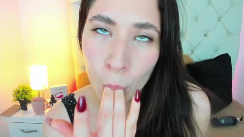 valery online show from 12.21.24