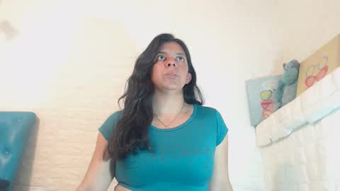 valeryloveh online show from 12.15.25