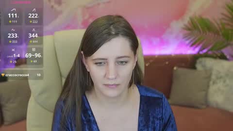 V A L E R Y  M U R online show from 01.08.26