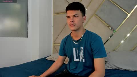 Snapshot of valerystonne_ chatting on 02.27.25 Valery Stonne online show from 02.27.25