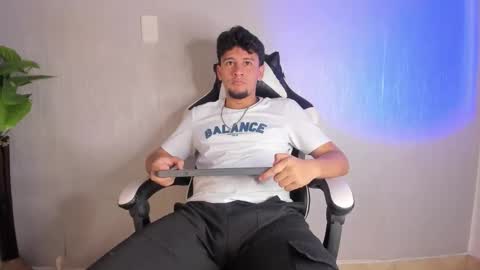 Valentino online show from 03.26.26