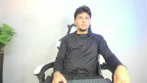 Valentino online show from 04.08.26