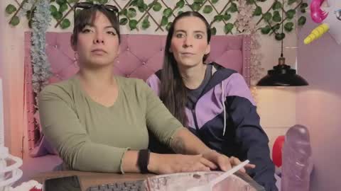 Valkiria and Dione online show from 04.16.26