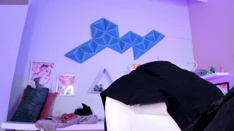 Valkiria online show from 04.13.26