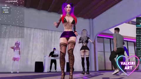 Snapshot of valkiriart chatting on 02.19.25 valkiriart online show from 02.19.25