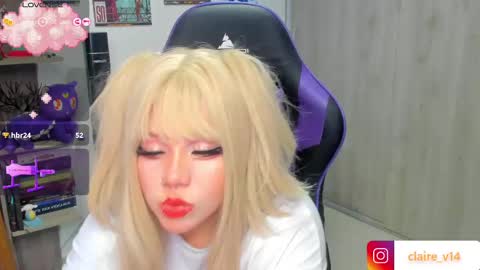 Snapshot of valkyrie_claire chatting on 03.06.25 Valkyrie claire online show from 03.06.25