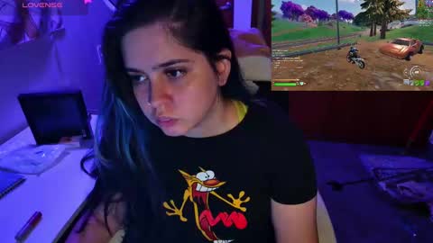 Im Violet online show from 12.04.24