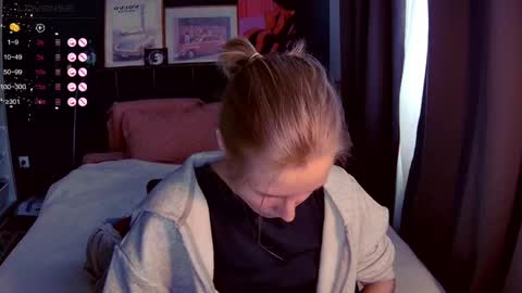 originally accaunt on cb - valorant girl   nude show - only pvt. online show from 05.27.26