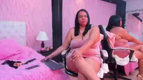 Snapshot of valrery_roussex chatting on 03.05.25 Valery online show from 03.05.25