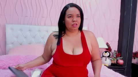 Snapshot of valrery_roussex chatting on 03.08.25 Valery online show from 03.08.25