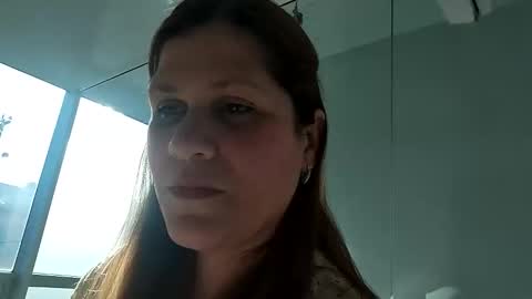 Snapshot of valu2208 chatting on 09.25.25 valu2208 online show from 09.25.25