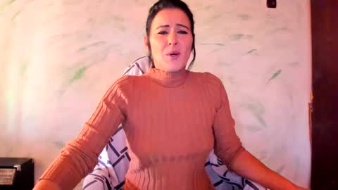 valentina online show from 12.20.24