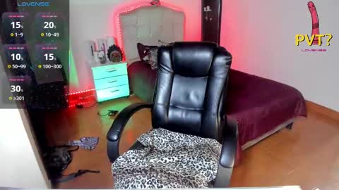 Valeria online show from 02.16.25