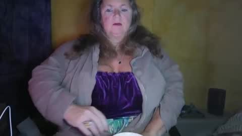 Snapshot of vampwoman chatting on 02.16.26 vampwoman online show from 02.16.26