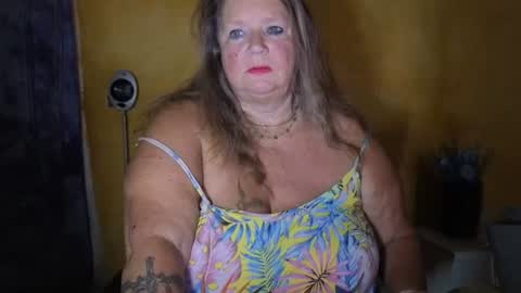 Snapshot of vampwoman chatting on 07.06.26 vampwoman online show from 07.06.26