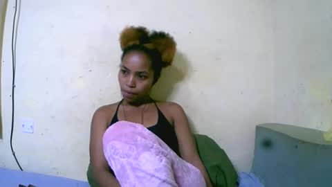 vanah344375 online show from 10.14.25