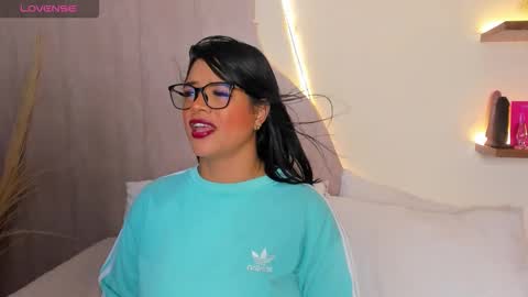 V A N E  online show from 01.11.26