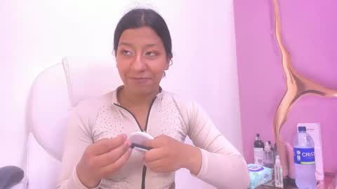 Snapshot of vanelin18 chatting on 02.09.26 Vane online show from 02.09.26