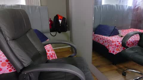 Vanessa online show from 02.25.26