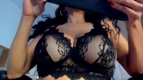 Vanessa online show from 12.16.25