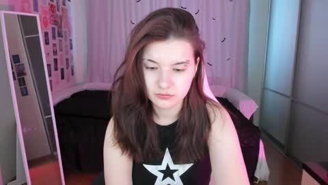 Snapshot of vanessa_brills chatting on 04.20.26 Vanessa online show from 04.20.26