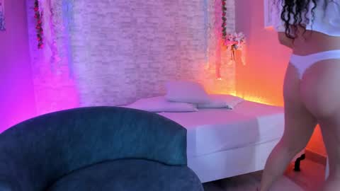 Vanessa online show from 03.19.26