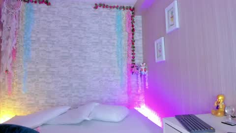 Vanessa online show from 04.04.26