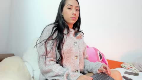 vanessaadol online show from 12.05.24